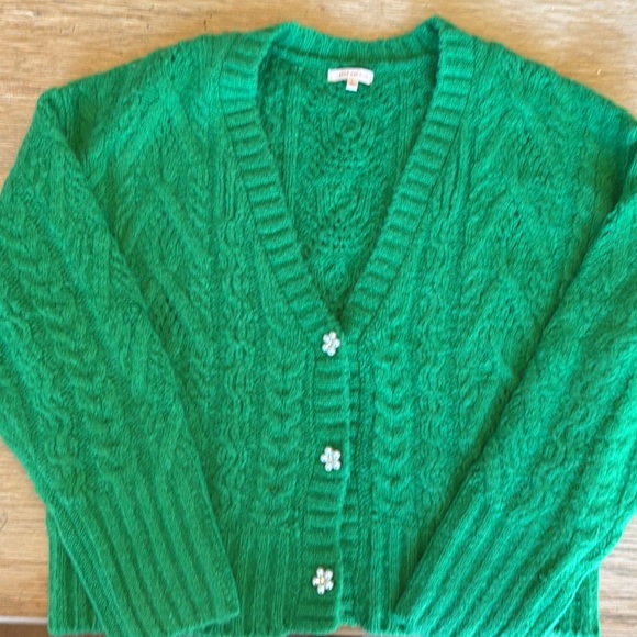 Green sweater - Skies Are Blue - new and never worn! - Picture 2 of 2